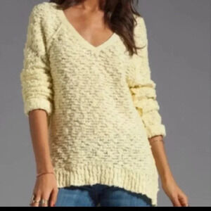 Free People Songbird Boucle Nubby V-Neck Sweater(S)